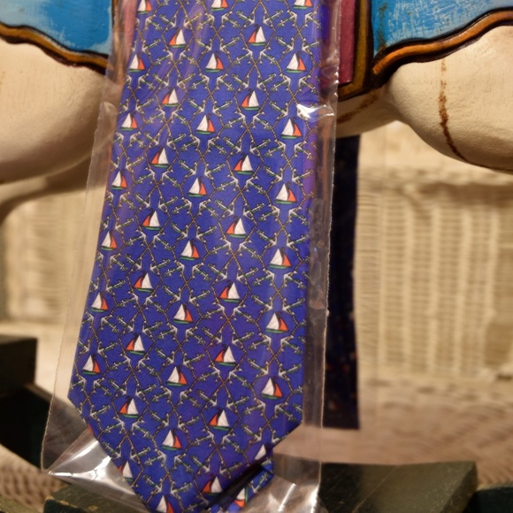 NWOT Scully & Scully Blue Sailboat Tie - Picture 1 of 3